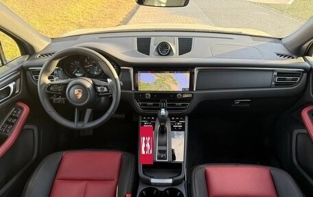 Porsche Macan I рестайлинг, 2025 год, 11 300 000 рублей, 17 фотография