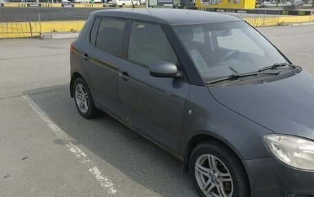 Skoda Fabia II, 2009 год, 270 000 рублей, 3 фотография