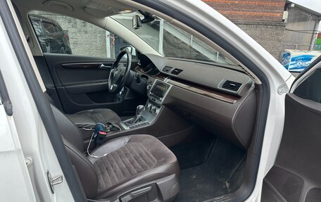 Volkswagen Passat B7, 2012 год, 1 350 000 рублей, 13 фотография