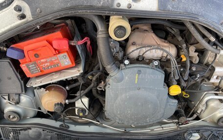 Renault Logan I, 2005 год, 240 000 рублей, 8 фотография