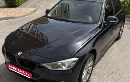 BMW 3 серия, 2014 год, 1 420 000 рублей, 10 фотография