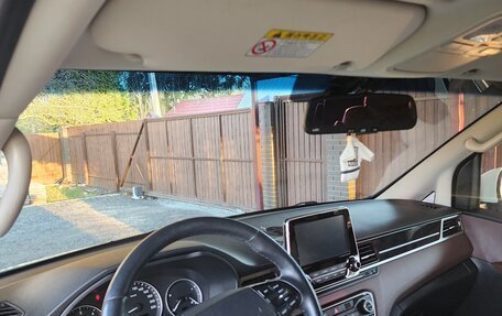 Hyundai Grand Starex Grand Starex I рестайлинг 2, 2019 год, 4 050 000 рублей, 9 фотография