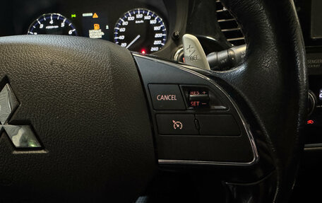 Mitsubishi Outlander III рестайлинг 3, 2015 год, 1 699 000 рублей, 17 фотография