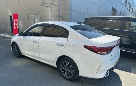 KIA Rio IV, 2021 год, 1 860 000 рублей, 3 фотография