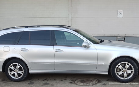 Mercedes-Benz E-Класс, 2007 год, 870 000 рублей, 4 фотография