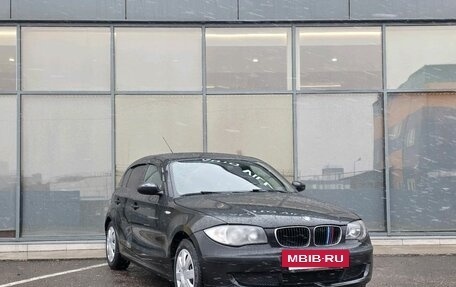 BMW 1 серия, 2008 год, 599 000 рублей, 2 фотография