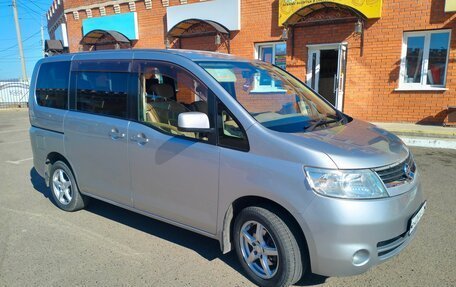 Nissan Serena III, 2005 год, 910 000 рублей, 1 фотография