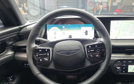 Genesis G90, 2026 год, 13 800 000 рублей, 12 фотография