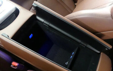 Genesis G90, 2024 год, 10 330 000 рублей, 17 фотография