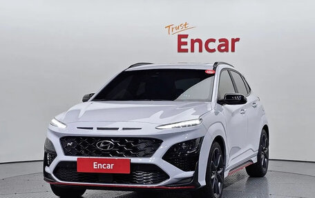 Hyundai Kona I, 2023 год, 1 560 000 рублей, 3 фотография