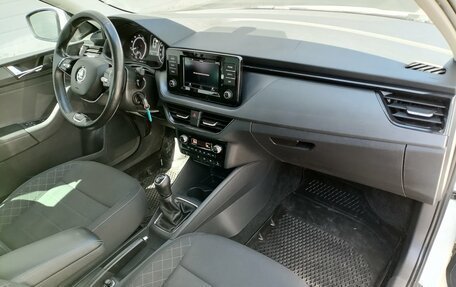Skoda Rapid II, 2021 год, 1 199 000 рублей, 10 фотография
