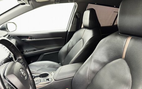 Toyota Camry, 2021 год, 3 489 000 рублей, 12 фотография