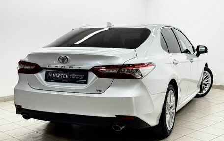 Toyota Camry, 2021 год, 3 489 000 рублей, 6 фотография
