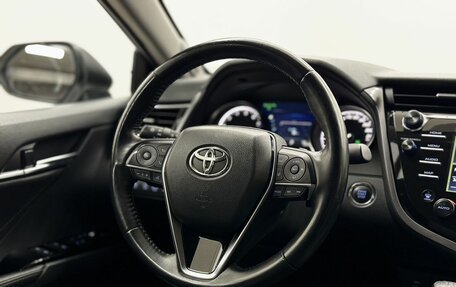 Toyota Camry, 2021 год, 3 489 000 рублей, 19 фотография