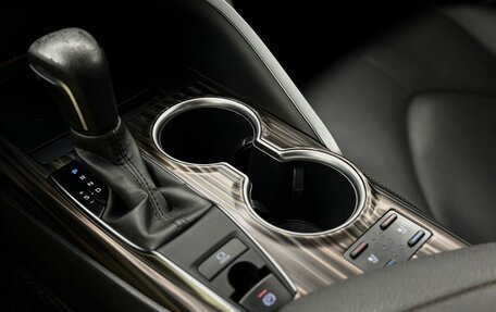 Toyota Camry, 2021 год, 3 489 000 рублей, 17 фотография