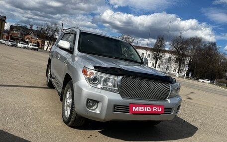 Toyota Land Cruiser 200, 2011 год, 2 850 000 рублей, 6 фотография