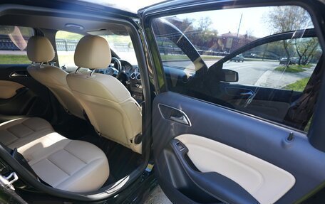 Mercedes-Benz B-Класс, 2014 год, 1 350 000 рублей, 10 фотография