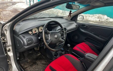 Dodge Neon II, 2001 год, 170 000 рублей, 2 фотография