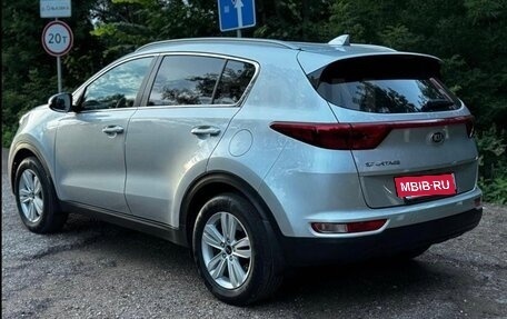 KIA Sportage IV рестайлинг, 2018 год, 2 030 000 рублей, 7 фотография
