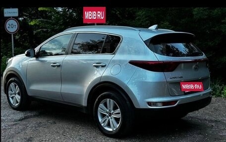 KIA Sportage IV рестайлинг, 2018 год, 2 030 000 рублей, 6 фотография