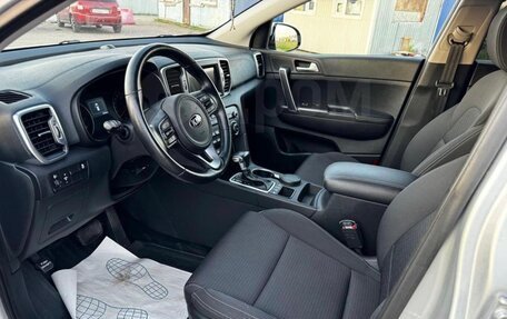 KIA Sportage IV рестайлинг, 2018 год, 2 030 000 рублей, 13 фотография