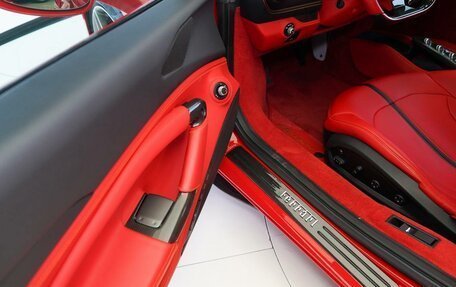 Ferrari F8, 2021 год, 24 990 000 рублей, 4 фотография