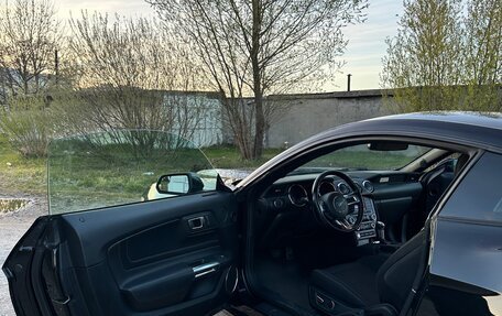 Ford Mustang VI рестайлинг, 2015 год, 2 200 000 рублей, 7 фотография