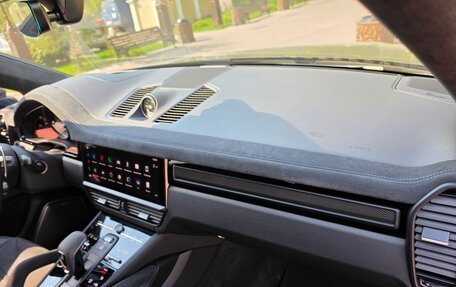 Porsche Cayenne III, 2022 год, 17 000 000 рублей, 18 фотография