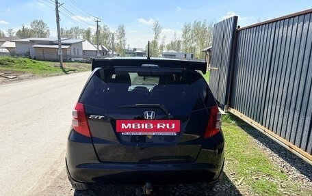 Honda Fit III, 2008 год, 600 000 рублей, 3 фотография