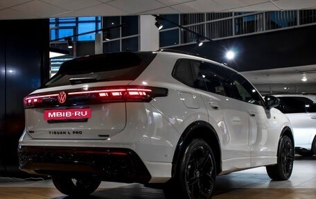 Volkswagen Tiguan, 2026 год, 4 950 000 рублей, 5 фотография