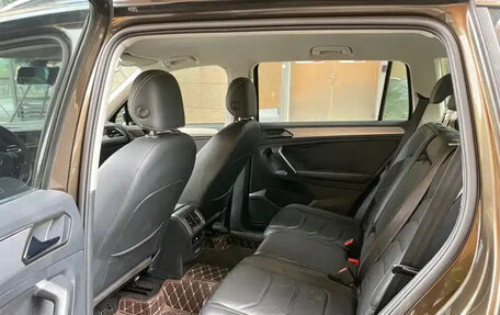 Volkswagen Tiguan II, 2020 год, 1 620 004 рублей, 7 фотография