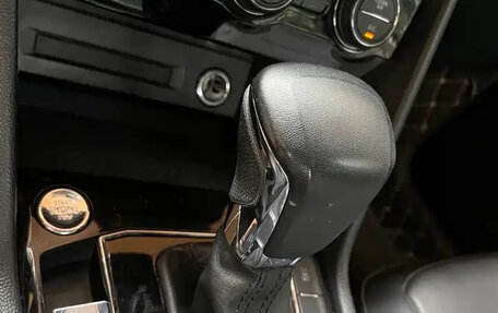 Volkswagen Tiguan II, 2020 год, 1 620 004 рублей, 11 фотография