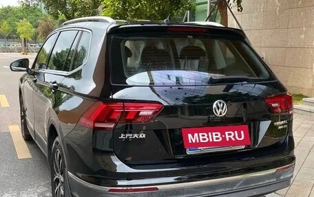 Volkswagen Tiguan II, 2020 год, 1 620 004 рублей, 4 фотография