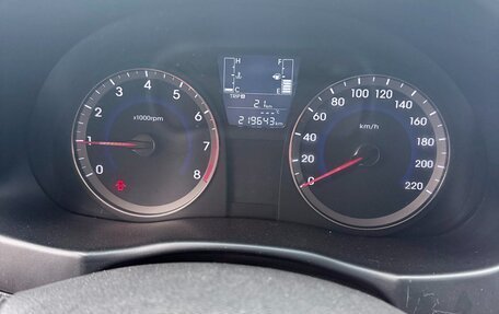 Hyundai Solaris II рестайлинг, 2011 год, 649 990 рублей, 14 фотография