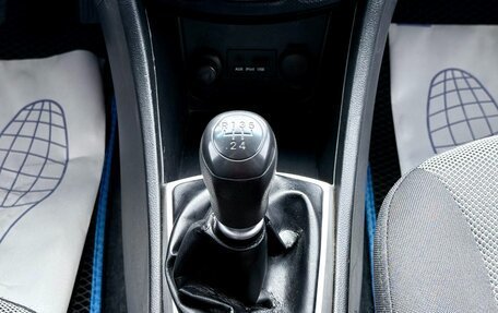 Hyundai Solaris II рестайлинг, 2011 год, 649 990 рублей, 16 фотография