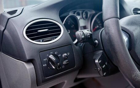 Ford Focus II рестайлинг, 2011 год, 799 990 рублей, 19 фотография