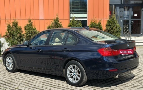 BMW 3 серия, 2013 год, 1 470 000 рублей, 4 фотография