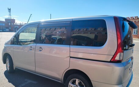 Nissan Serena III, 2005 год, 910 000 рублей, 7 фотография