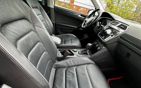Volkswagen Tiguan II, 2019 год, 3 800 000 рублей, 9 фотография