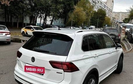 Volkswagen Tiguan II, 2019 год, 3 800 000 рублей, 5 фотография