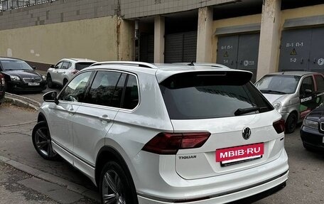 Volkswagen Tiguan II, 2019 год, 3 800 000 рублей, 4 фотография