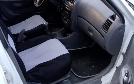 Hyundai Accent II, 2005 год, 320 000 рублей, 4 фотография