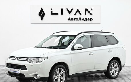 Mitsubishi Outlander III рестайлинг 3, 2014 год, 1 165 000 рублей, 3 фотография