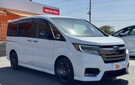 Honda Stepwgn IV, 2022 год, 1 870 333 рублей, 3 фотография