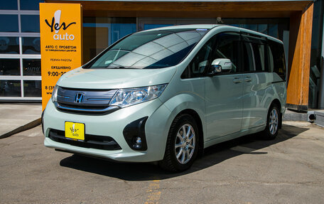 Honda Stepwgn IV, 2015 год, 1 465 000 рублей, 2 фотография