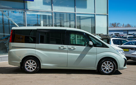 Honda Stepwgn IV, 2015 год, 1 465 000 рублей, 6 фотография