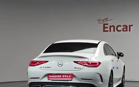 Mercedes-Benz CLS, 2022 год, 6 140 000 рублей, 4 фотография