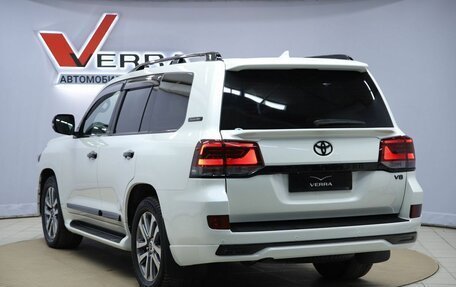 Toyota Land Cruiser 200, 2016 год, 7 190 000 рублей, 7 фотография