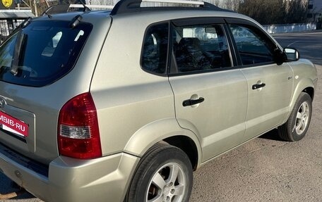 Hyundai Tucson III, 2007 год, 630 000 рублей, 2 фотография