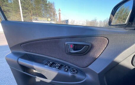 Hyundai Tucson III, 2007 год, 630 000 рублей, 19 фотография